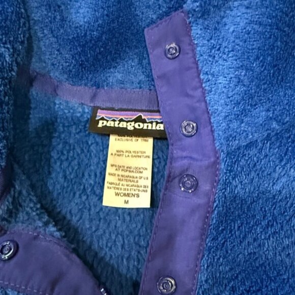 Patagonia sz M Royal Blue Fleece Pullover kangaroo pocket, snaps great condition - Picture 5 of 7